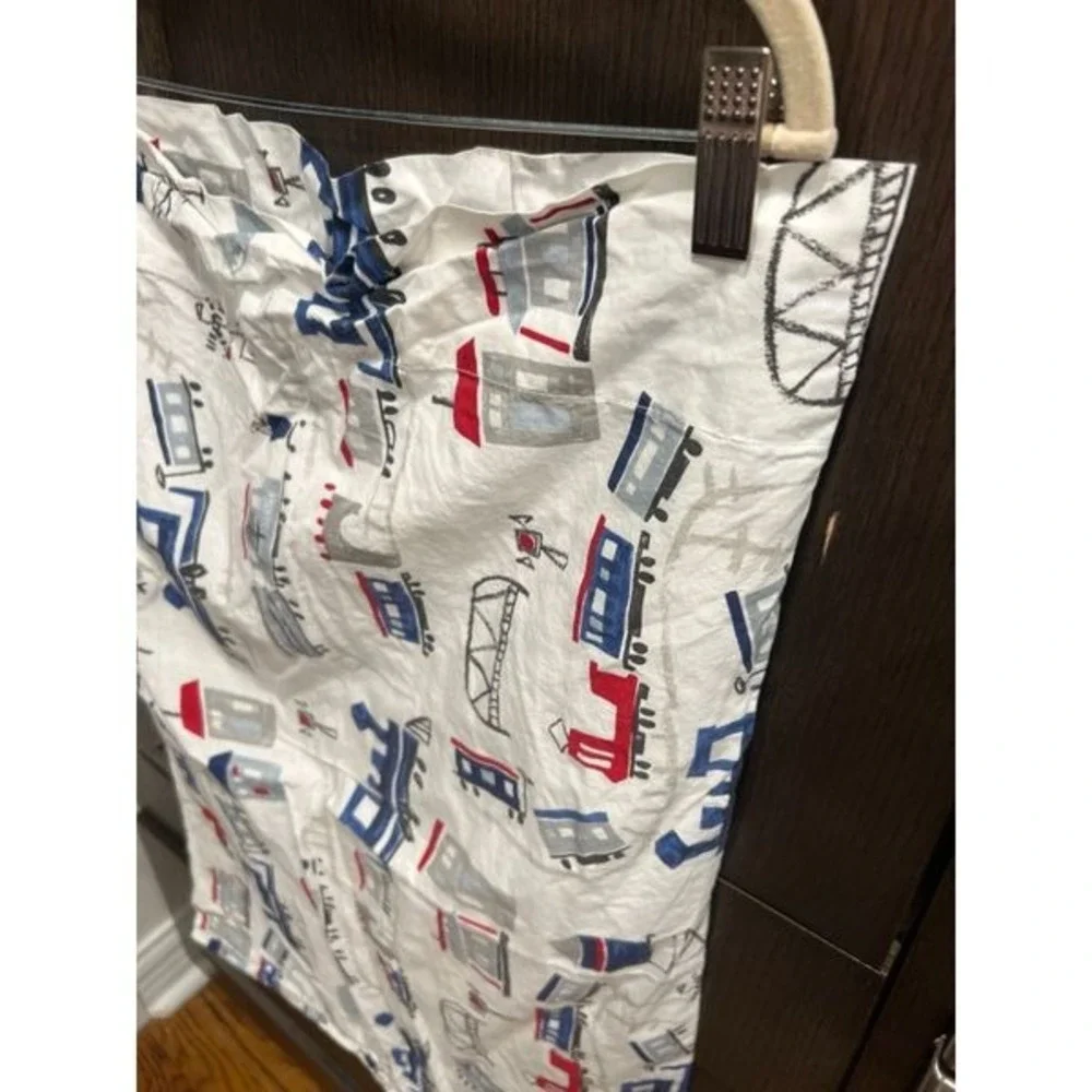 Pottery barn kids train‎ pillow case